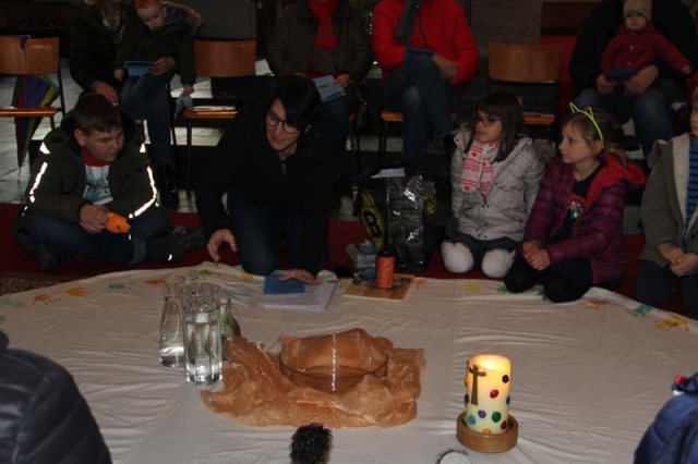 131. Kinderkriche Samariterin am Brunnen 2020 – Bild 8