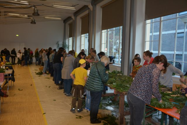 Adventkranzbinden 2022 – Bild 15