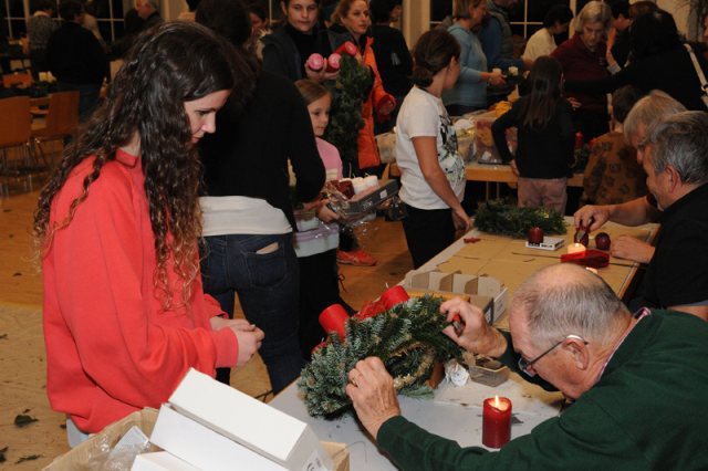 Adventkranzbinden 2024 – Bild 17