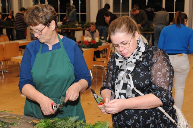 Adventkranzbinden 2024 – Bild 21