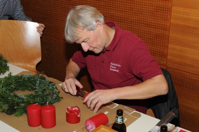 Adventkranzbinden 2025 – Bild 6